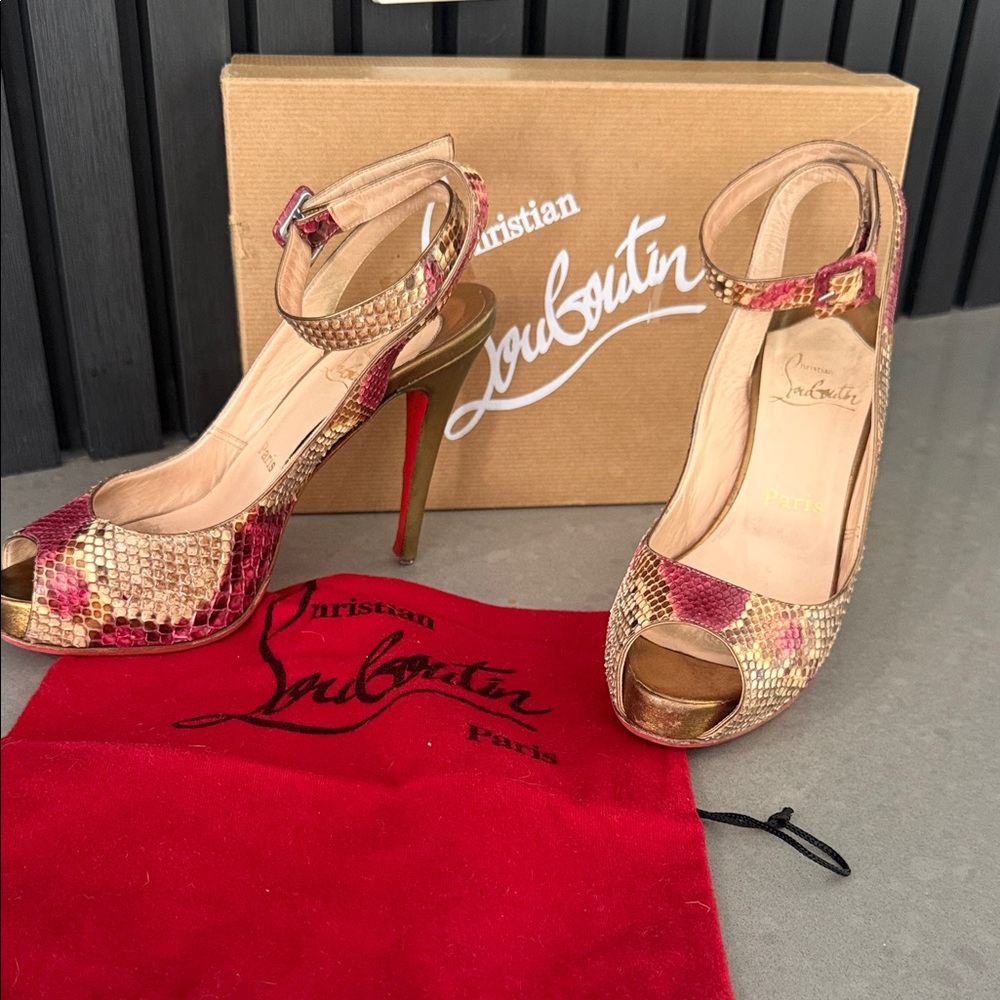 Christian Louboutin pink python/nappa privatta snake 🐍 skin 37